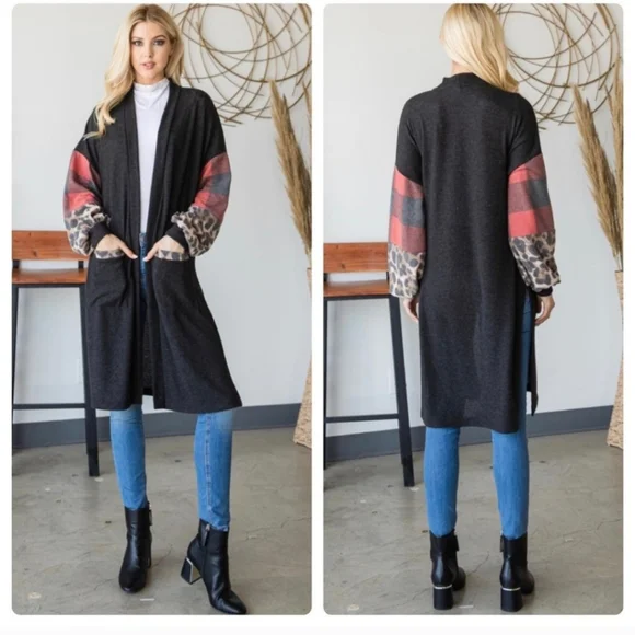 🛍️$10🛍️LEOPARD BUFFALO PLAID CARDIGAN-NEW - Picture 3 of 3